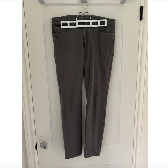 Banana Republic Sloan pant in gray - size 4 - Picture 2 of 3